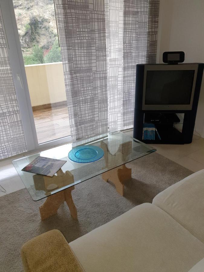 Altavista Penthouse T2 Apartment Covilha Bagian luar foto